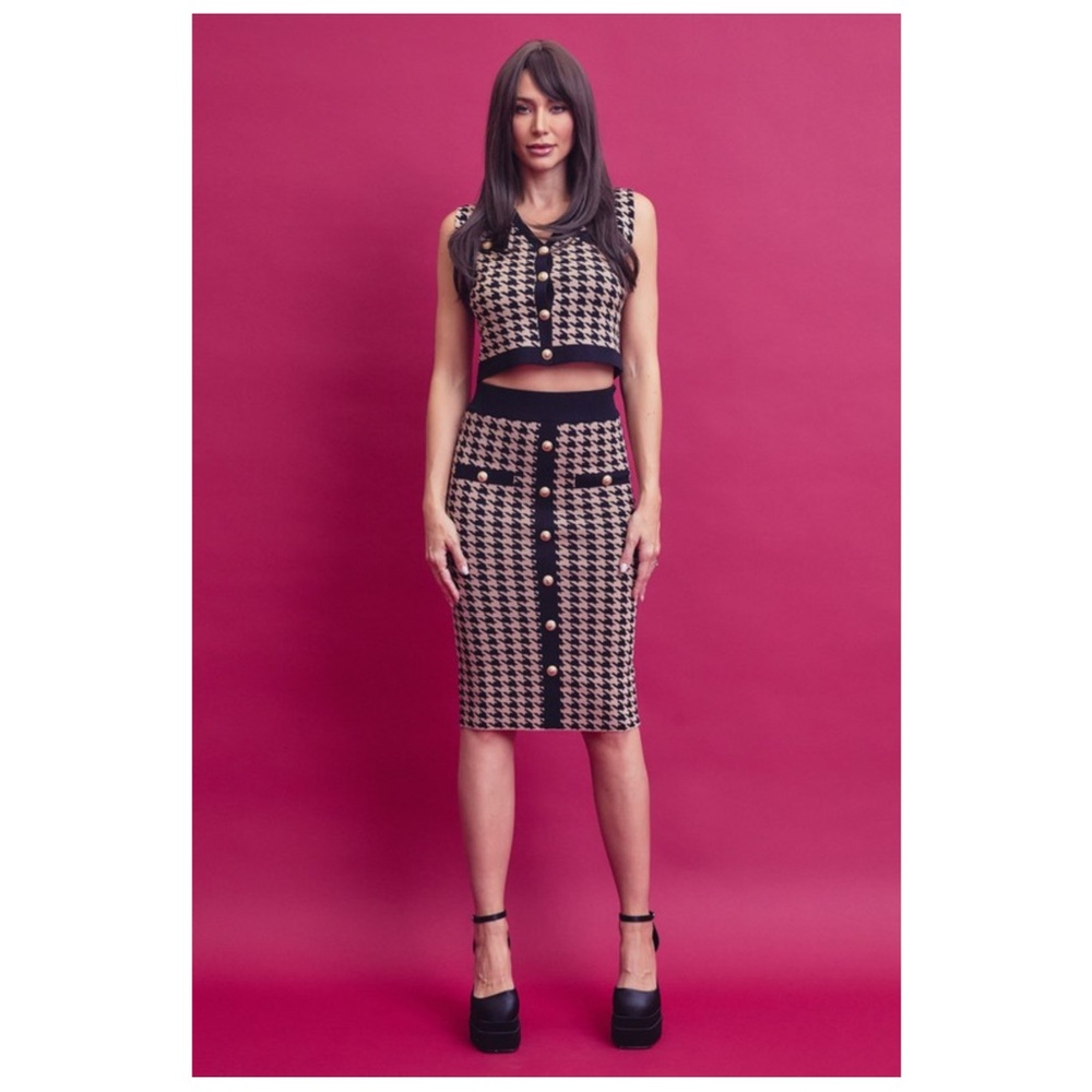 Houndstooth Knit Top And Midi Skirt Set